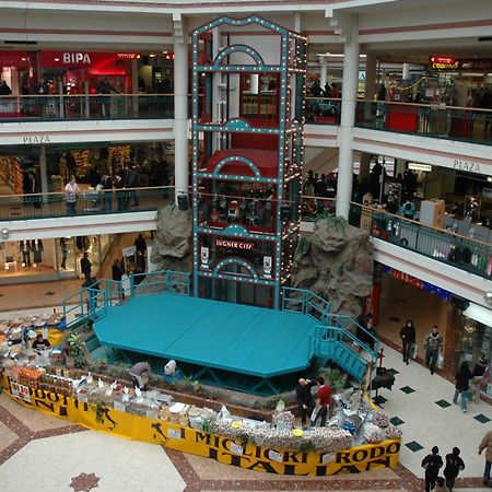 Vienna Shopping Center 8 Appartment Buitenkant foto